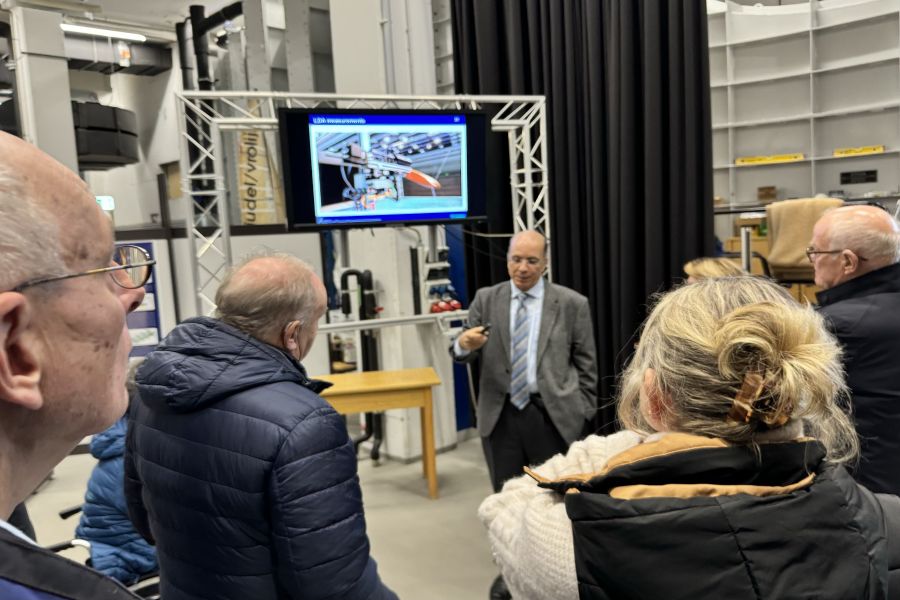 Besuch im Institut für Fluiddynamik und Schiffstheorie an der TUHH Foto2